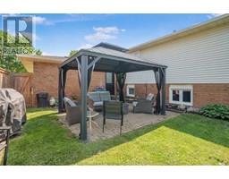 38 Irene CRESCENT - 29