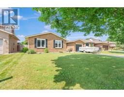 38 Irene CRESCENT - 34