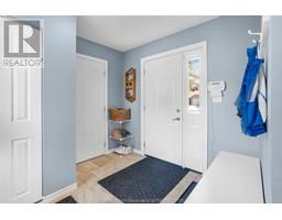 38 Irene CRESCENT - 6