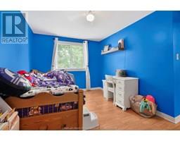 90 VANIER DRIVE - 16
