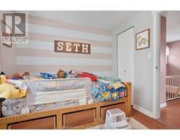 90 VANIER DRIVE - 19