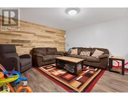 90 VANIER DRIVE - 23