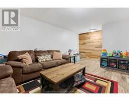 90 VANIER DRIVE - 24