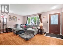 90 VANIER DRIVE - 5