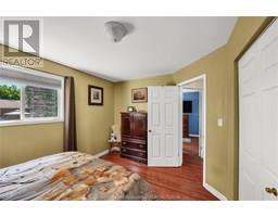 267 Greenfield LANE North East - 16