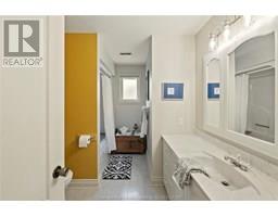 19 Campbell STREET - 18