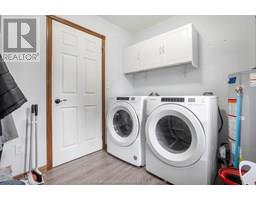 152 DD STREET - 32