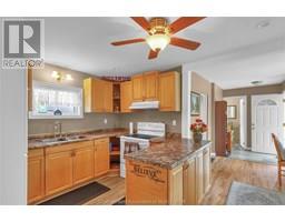 37 Berry STREET - 13