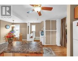 37 Berry STREET - 16