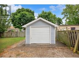 37 Berry STREET - 41