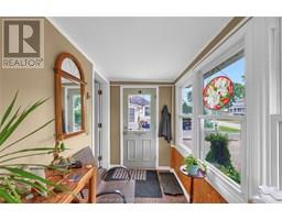 37 Berry STREET - 5