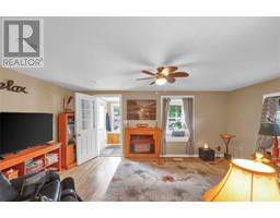 37 Berry STREET - 7