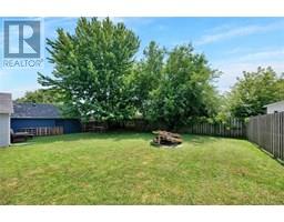 15 Oriole PARKWAY - 37