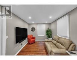 15 Oriole PARKWAY - 9