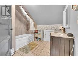 66 Delaware AVENUE - 22