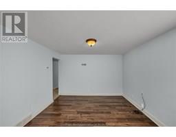 125 Victoria AVENUE - 12