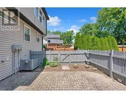 125 Victoria AVENUE - 31