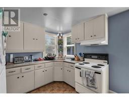 125 Victoria AVENUE - 48