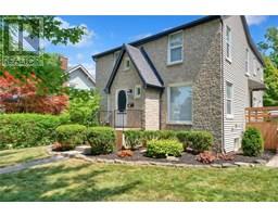 125 Victoria AVENUE - 9