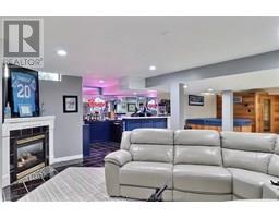 932 Grand AVENUE - 16