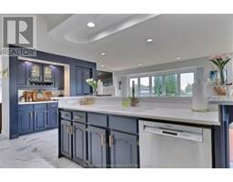 932 Grand AVENUE - 19