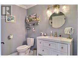 932 Grand AVENUE - 29
