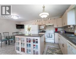 29 LaRose CRESCENT - 10