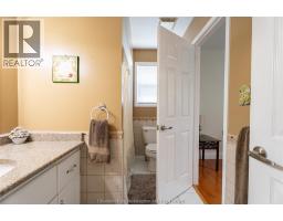 29 LaRose CRESCENT - 24