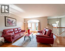 29 LaRose CRESCENT - 6