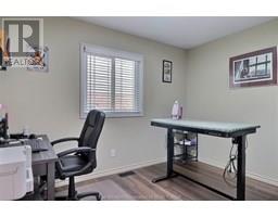 292 Valley ROAD - 25