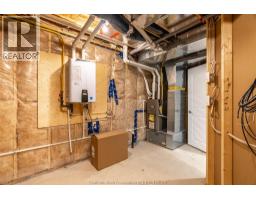 11 CHAMPLAIN COURT - 35