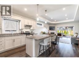 11 CHAMPLAIN COURT - 4