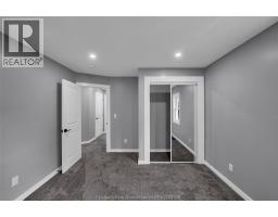 30 MCNAUGHTON AVENUE East - 35