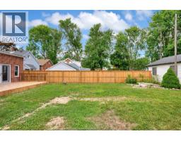 30 MCNAUGHTON AVENUE East - 47