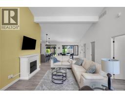 190 MERRITT AVENUE - 19