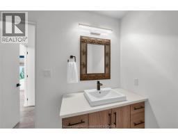 190 MERRITT AVENUE - 28