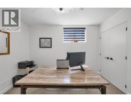 190 MERRITT AVENUE - 32