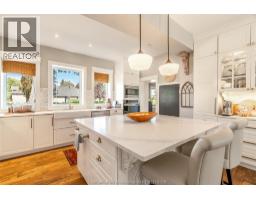 455 Victoria AVENUE - 5
