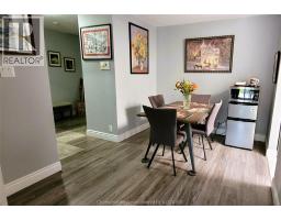 12 Montgomery DRIVE - 12