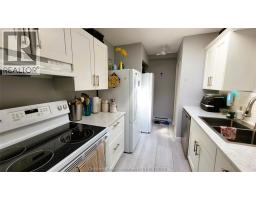 12 Montgomery DRIVE - 6
