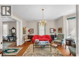 41 Erie STREET South - 17
