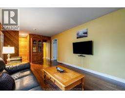 85 Sheldon AVENUE - 11