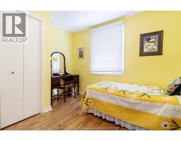 31 PETERBOROUGH DRIVE - 16