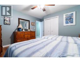 31 PETERBOROUGH DRIVE - 21