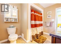 31 PETERBOROUGH DRIVE - 23