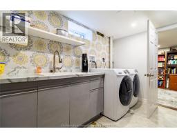 31 PETERBOROUGH DRIVE - 37