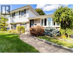 31 PETERBOROUGH DRIVE - 4