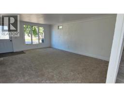 13 Canary CRESCENT - 2