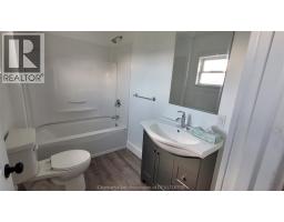 13 Canary CRESCENT - 6