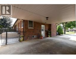 274 TWEEDSMUIR AVENUE East - 11